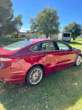 2016 Ford Fusion SE — photo 3