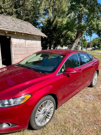 2016 Ford Fusion SE — photo 1