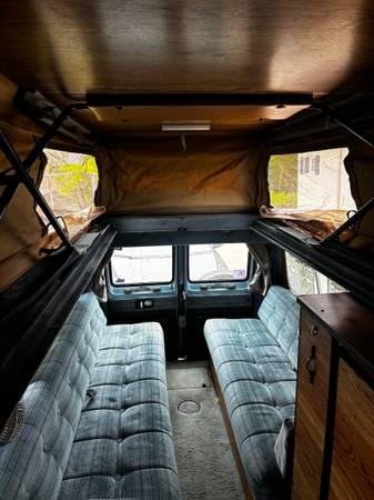 1988 Dodge RAM 150 Base 2dr Standard Cab SB — photo 10