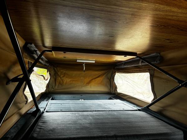 1988 Dodge RAM 150 Base 2dr Standard Cab SB — photo 12
