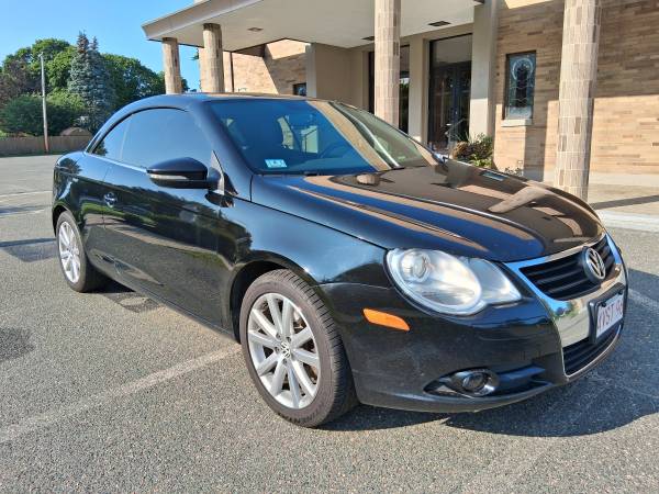 2009 Volkswagen EOS Lux 2dr Front-wheel Drive Convertible Automatic — photo 9