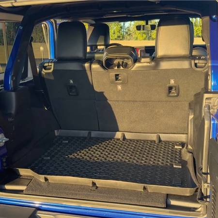 2018 Jeep Wrangler Unlimited Rubicon — photo 3