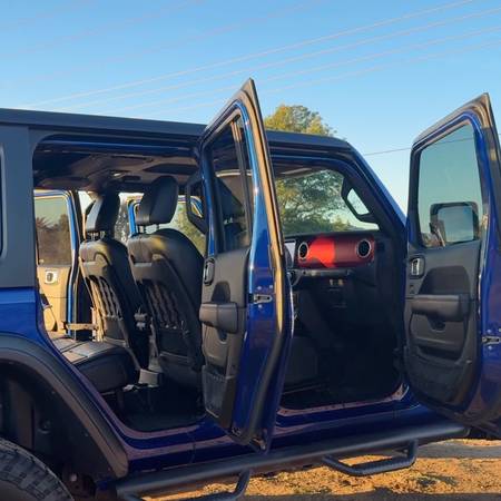 2018 Jeep Wrangler Unlimited Rubicon — photo 2