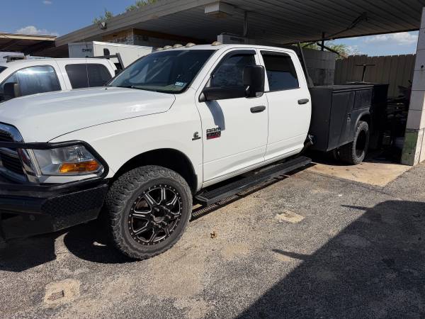 2012 Dodge Ram Truck — photo 6
