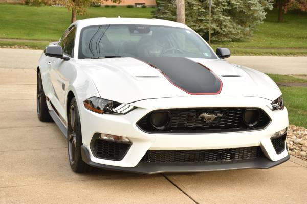 2023 Ford Mustang Mach 1 — photo 5