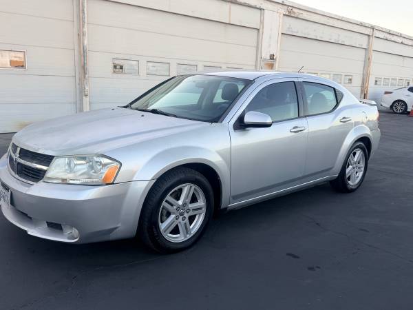 2010 Dodge Avenger SXT 4dr Front-wheel Drive Sedan Automatic — photo 1