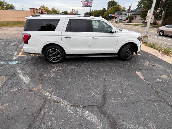 2020 Ford Expedition MAX XL 4dr 4x2 Automatic — photo 2