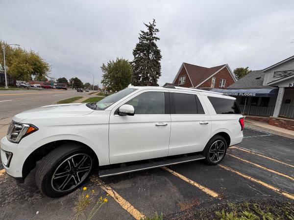 2020 Ford Expedition MAX XL 4dr 4x2 Automatic — photo 1