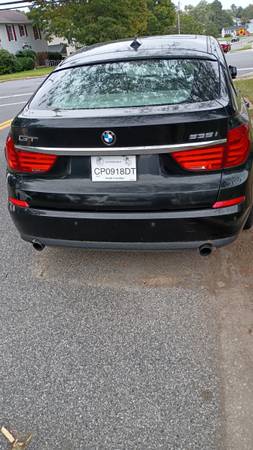 2011 BMW 535 Gran Turismo i 4dr Rear-wheel Drive Hatchback Automatic — photo 4