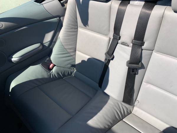 2005 BMW 330ci 6sp — photo 5