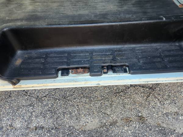 2018 Chevrolet Express 2500 Work Van Rear-wheel Drive Extended Cargo Van Automatic — photo 10