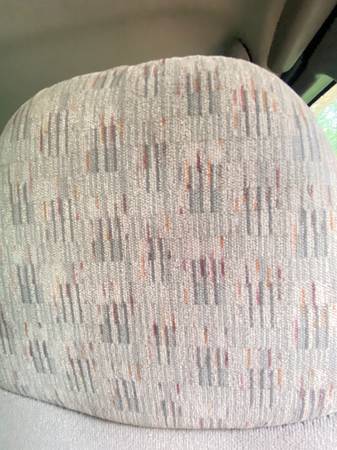 1999 Ford E 350 Super Duty XL Wagon Automatic — photo 11