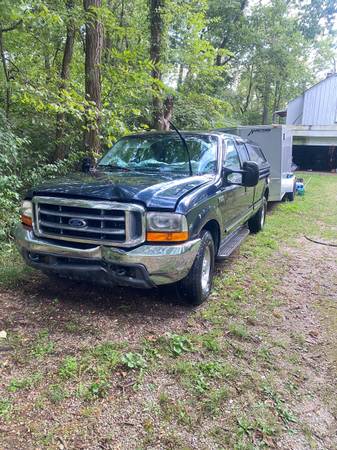 1999 Ford E 350 Super Duty XL Wagon Automatic — photo 4