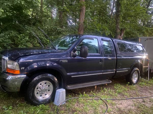 1999 Ford E 350 Super Duty XL Wagon Automatic — photo 2