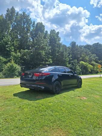 2015 KIA Optima SX 4dr Sedan Automatic — photo 4