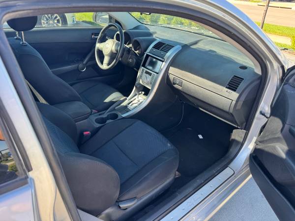 2005 Scion Tc — photo 7