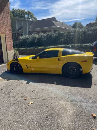 2006 Chevrolet Corvette Base 2dr Coupe Manual — photo 3
