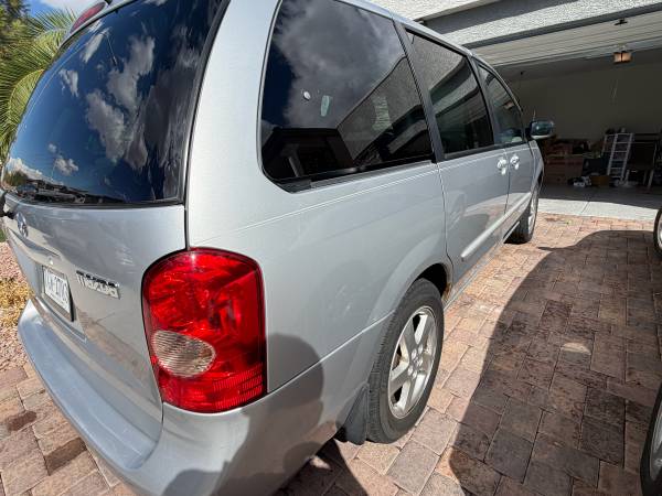 2003 Mazda MPV LX — photo 7
