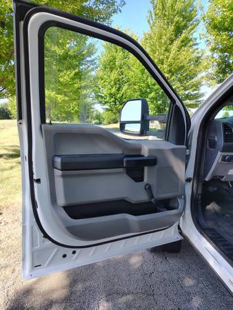 2019 Ford Altec At40g — photo 10