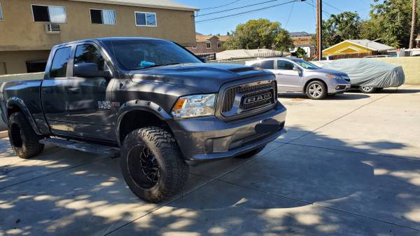 2018 Dodge Ram In — photo 1