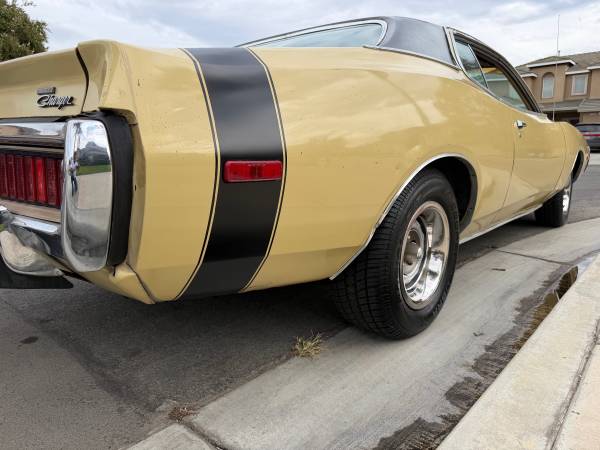 1973 Dodge Charger V8 — photo 6