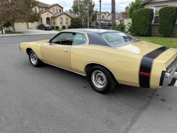 1973 Dodge Charger V8 — photo 2