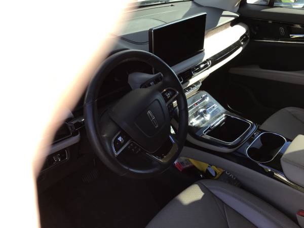 2023 Lincoln Nautilas — photo 8