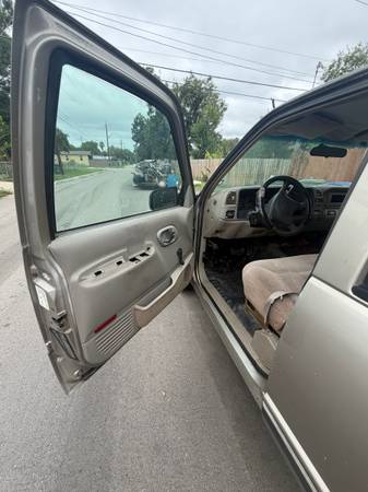 2000 Chevrolet Crew Cab — photo 7