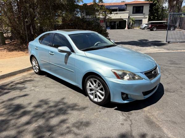 2011 Lexus IS 250c Base — photo 1
