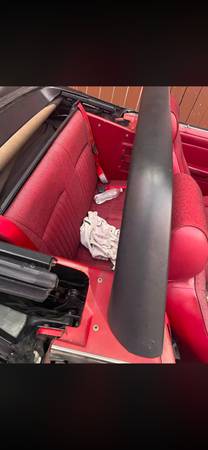 1991 Ford Mustang LX 2dr Coupe — photo 8