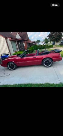 1991 Ford Mustang LX 2dr Coupe — photo 2