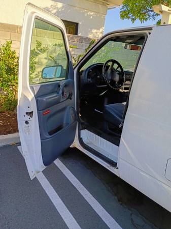 2001 Chevrolet Astro Base — photo 6