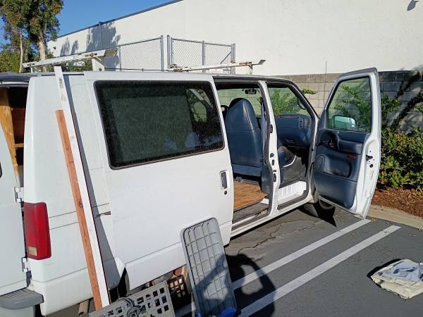 2001 Chevrolet Astro Base — photo 11