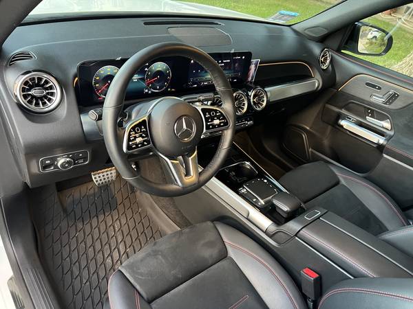2023 Mercedes-Benz GLB 250 Base GLB 250 4dr Front-Wheel Drive Automatic — photo 12