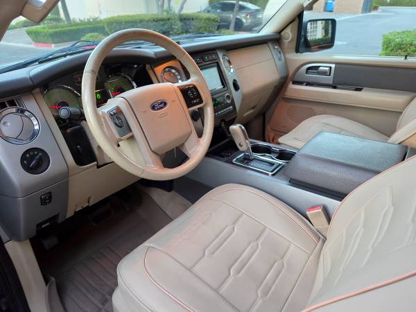 2011 Ford Expedition EL XLT 4dr 4x2 Automatic — photo 10