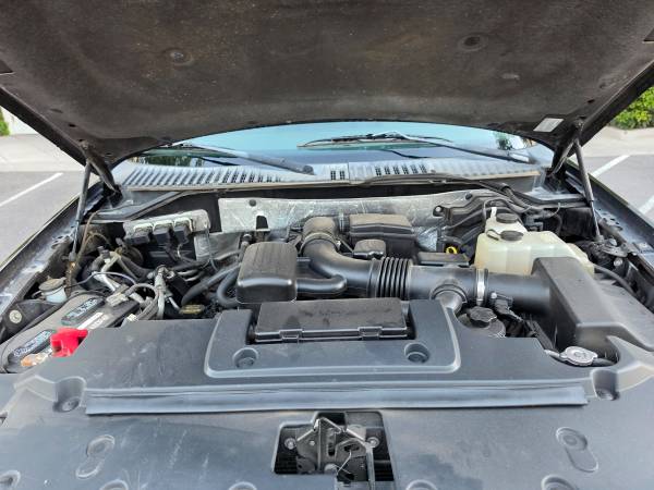 2011 Ford Expedition EL XLT 4dr 4x2 Automatic — photo 8