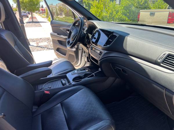 2020 Honda Passport EX-L 4dr All-Wheel Drive Automatic — photo 12