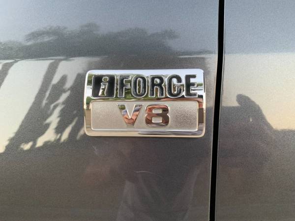 2010 Toyota Tundra Grade V8 — photo 10