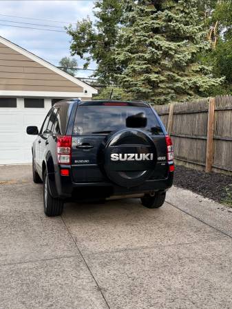 2007 Suzuki Grand Vitara Base 4x2 Manual — photo 2