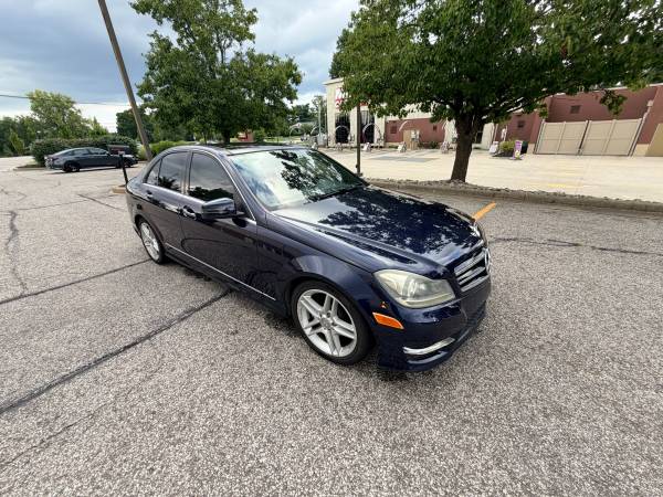 2012 Mercedes-Benz C-Class Base C 250 — photo 7