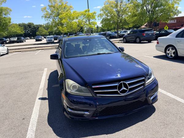 2012 Mercedes-Benz C-Class Base C 250 — photo 3