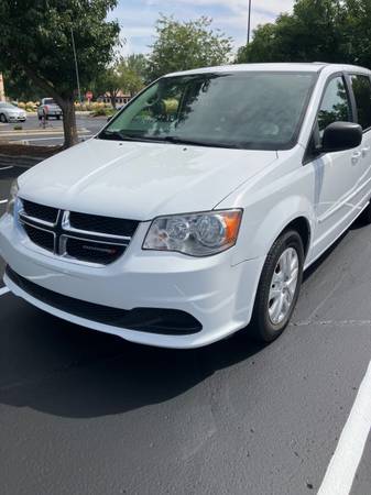 2017 Dodge Grand Caravan GT Front-wheel Drive Passenger Van Automatic — photo 1