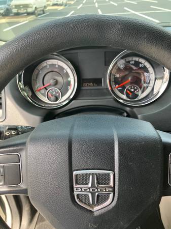 2017 Dodge Grand Caravan GT Front-wheel Drive Passenger Van Automatic — photo 3