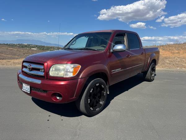 2005 Toyota Tundra SR5 V8 4dr 4x2 Access Cab Stepside 6 ft. box Automatic — photo 1