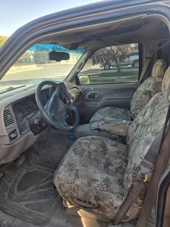 1996 GMC Yukon SL 2dr SUV — photo 5