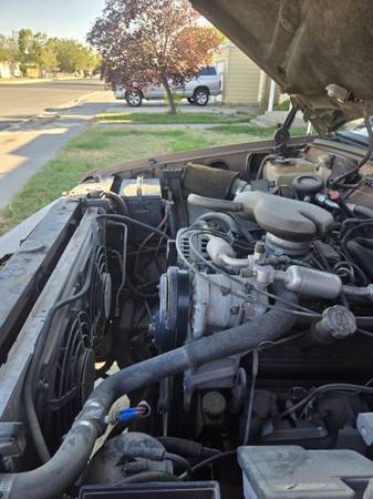 1996 GMC Yukon SL 2dr SUV — photo 7