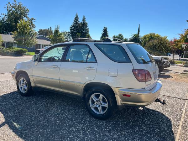 1999 Lexus RX 300 Base 4dr All-wheel Drive Automatic — photo 5