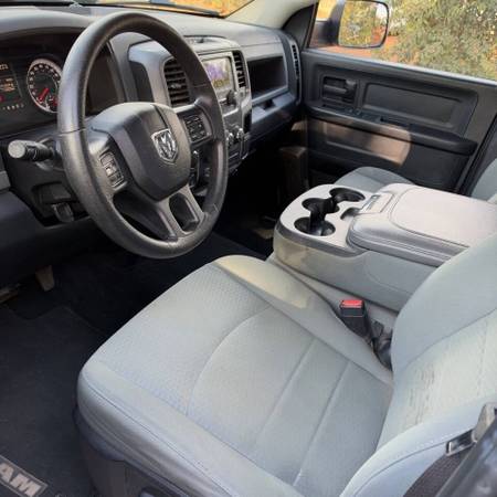2015 RAM 1500 Tradesman — photo 8