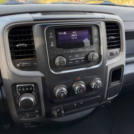 2015 RAM 1500 Tradesman — photo 11
