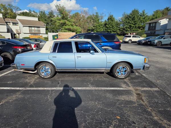 1981 Oldsmobile Cutlass LS 4dr Sedan — photo 9
